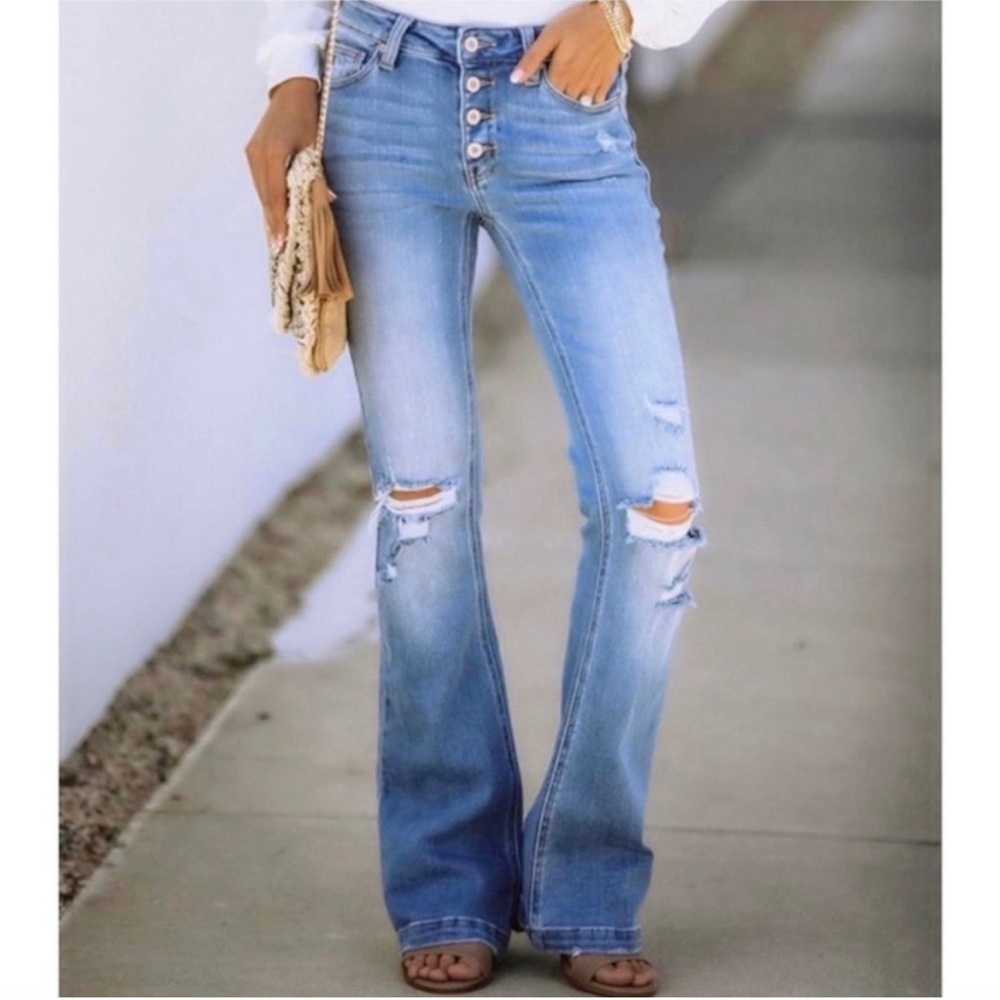 Kancan mid rise raw hem flare jeans size 5/26